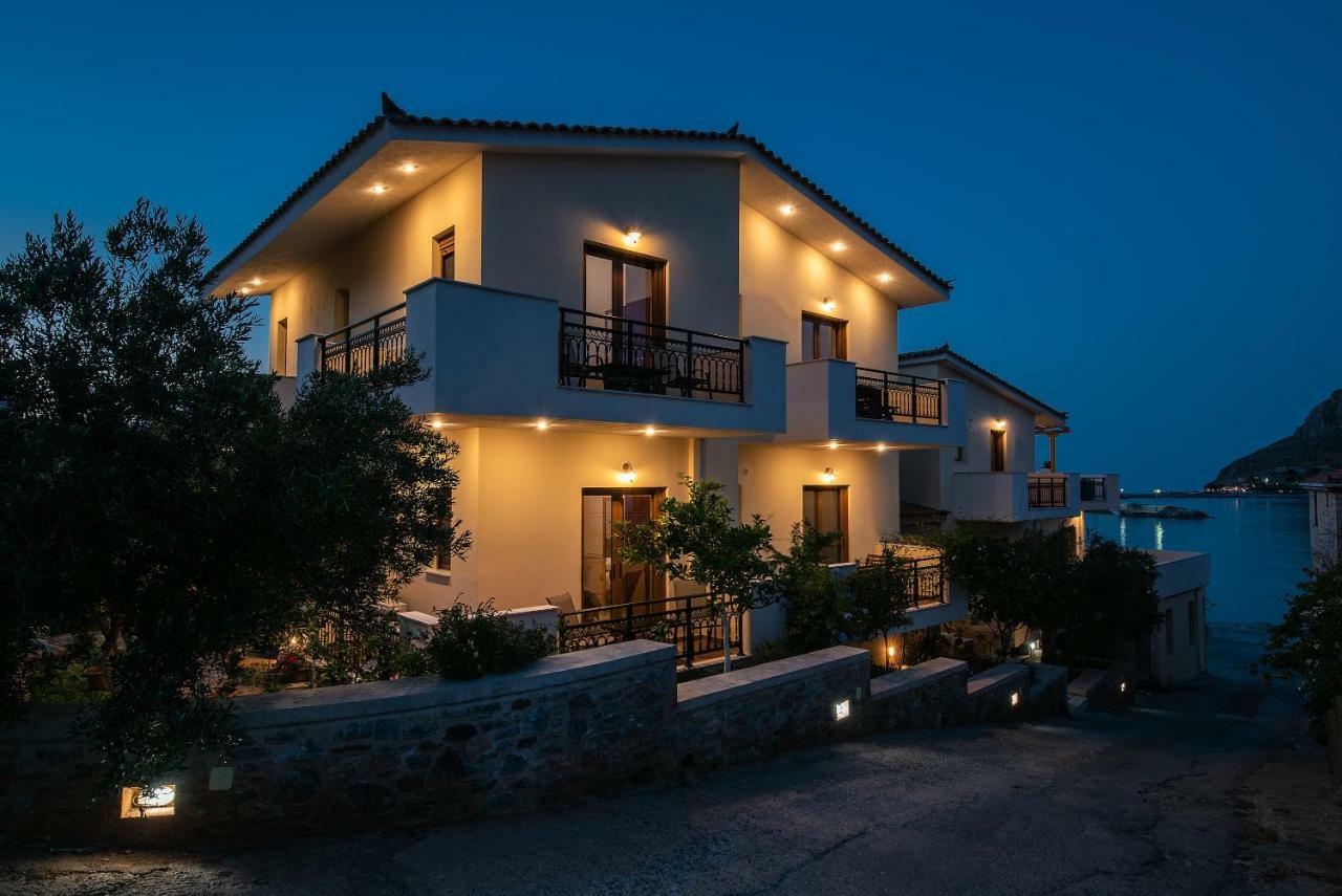 Cyrenia Guesthouse Monemvasía Exterior foto